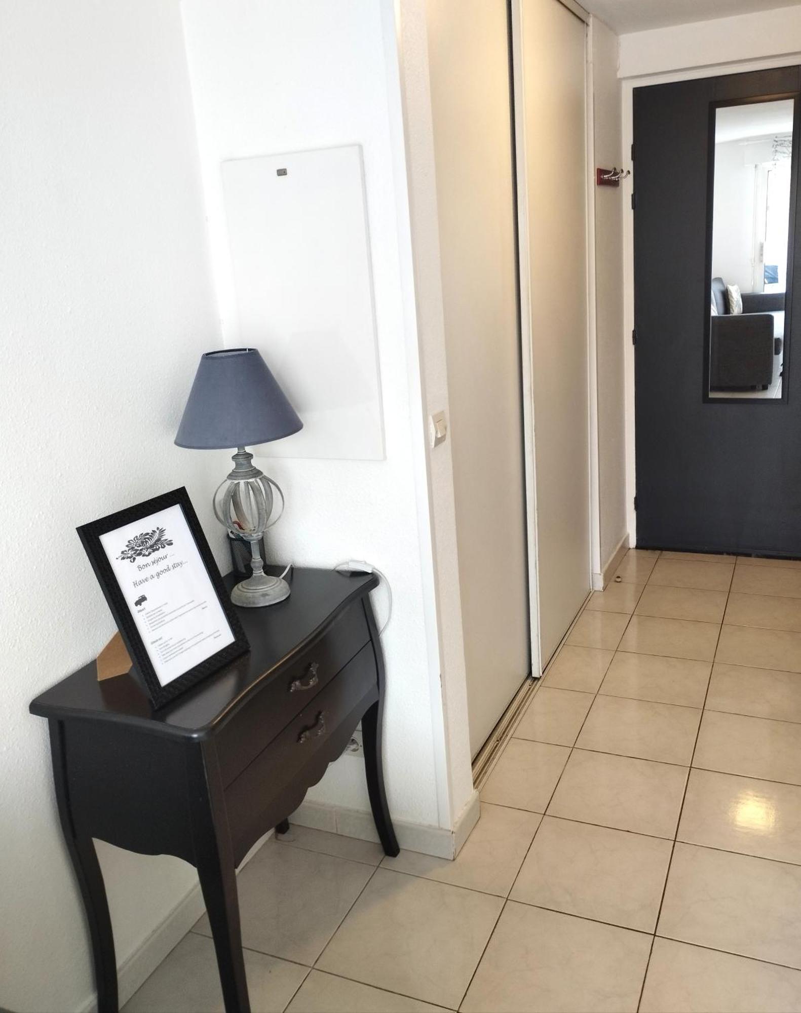 Studio Climatise, Lumineux A 5 Min De La Promenade Des Anglais Apartment Nisa Exterior foto